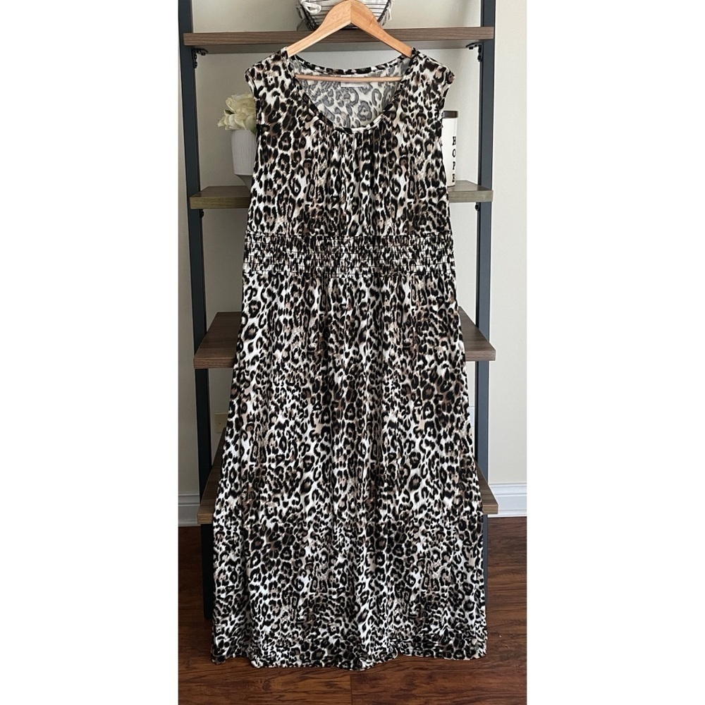 ** BUNDLE SALE 3/$16 ** Avenue Sleeveless Maxi Sundress Animal Print Size 18/20 - Picture 1 of 14
